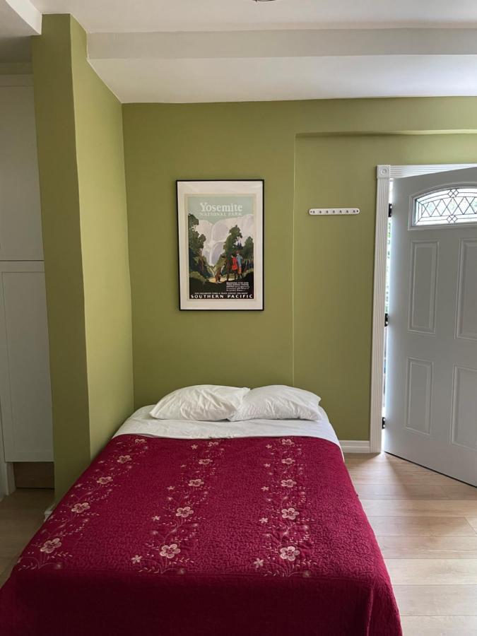 Private Room W/ Private Full Bathroom & Wifi & Ac & Shared Kitchen In Лос-Анджелес Екстер'єр фото