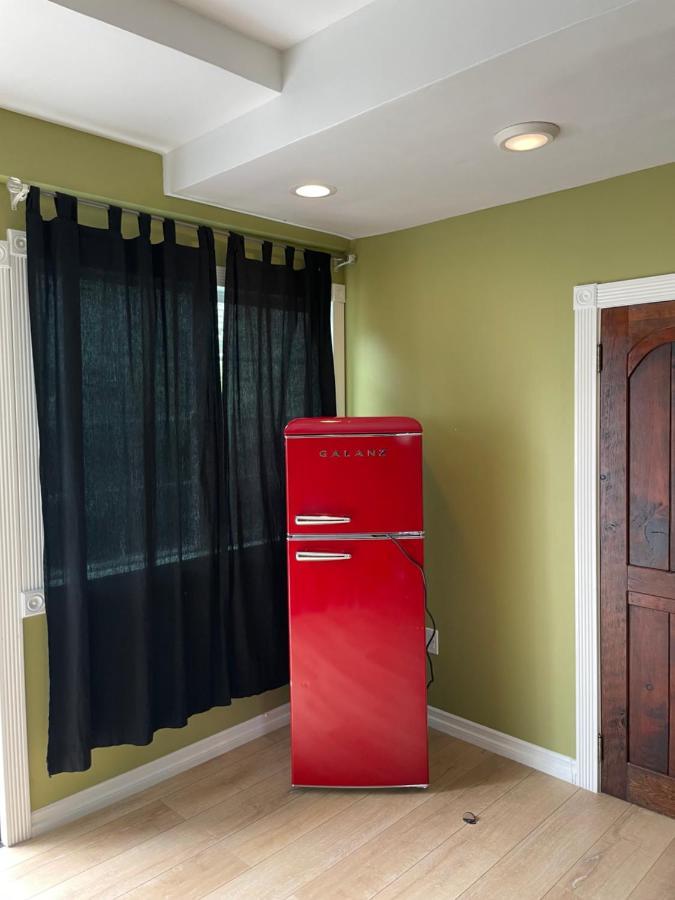Private Room W/ Private Full Bathroom & Wifi & Ac & Shared Kitchen In Лос-Анджелес Екстер'єр фото