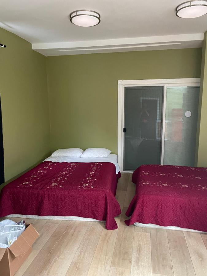 Private Room W/ Private Full Bathroom & Wifi & Ac & Shared Kitchen In Лос-Анджелес Екстер'єр фото